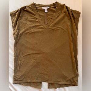 Athleta Olive Tee Relaxed Fit with knot on the back